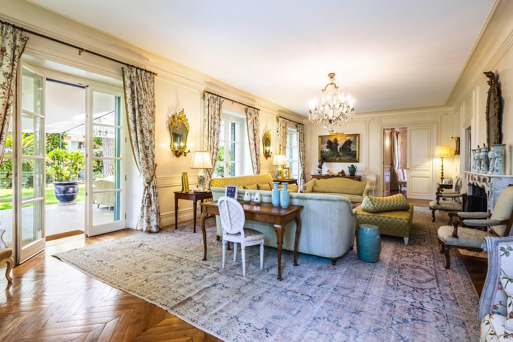 Stunning property a stone's throw from Villa Borghese and Villa Ada - 6