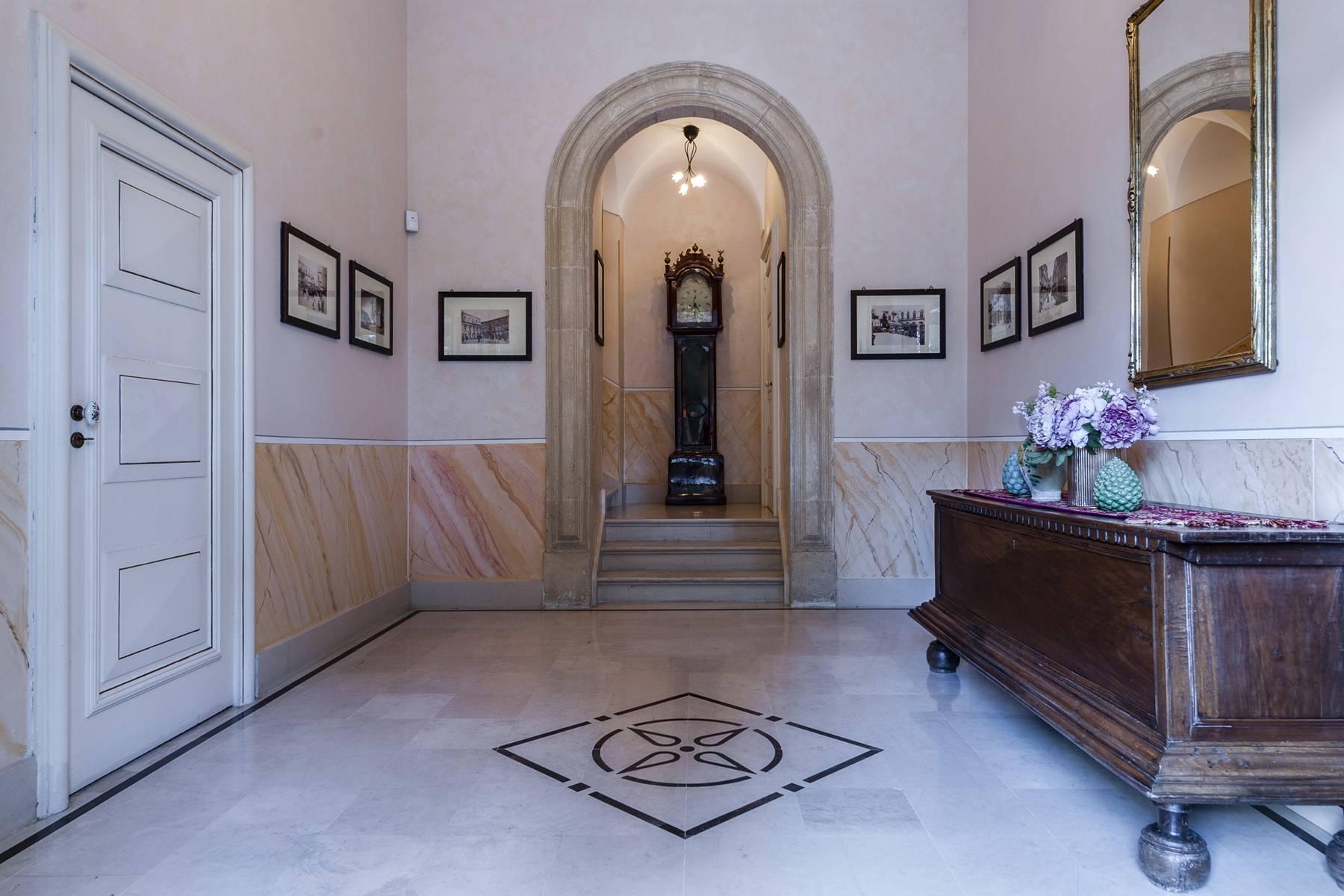 Elegante aristokratische Villa im Herzen Siziliens - 17