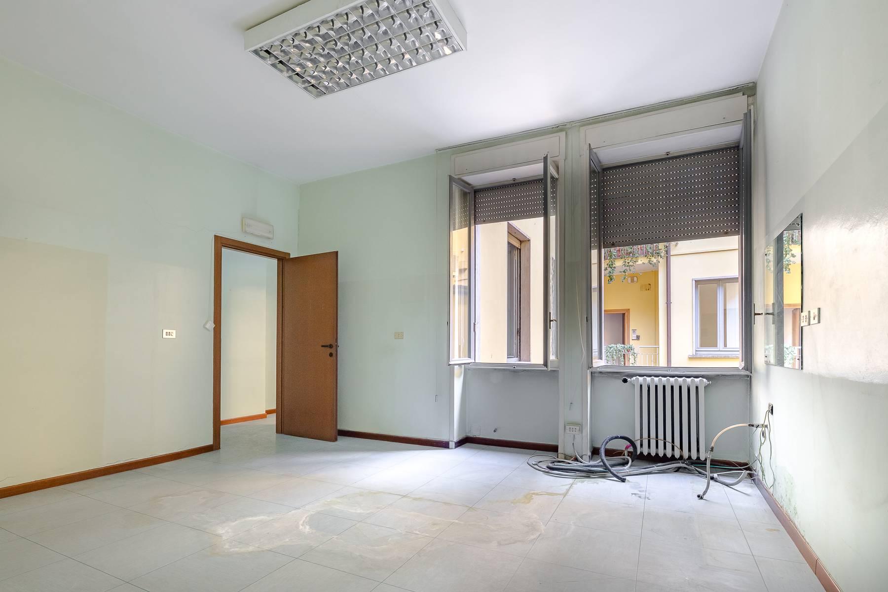 Apartment in Corso Venezia - 17