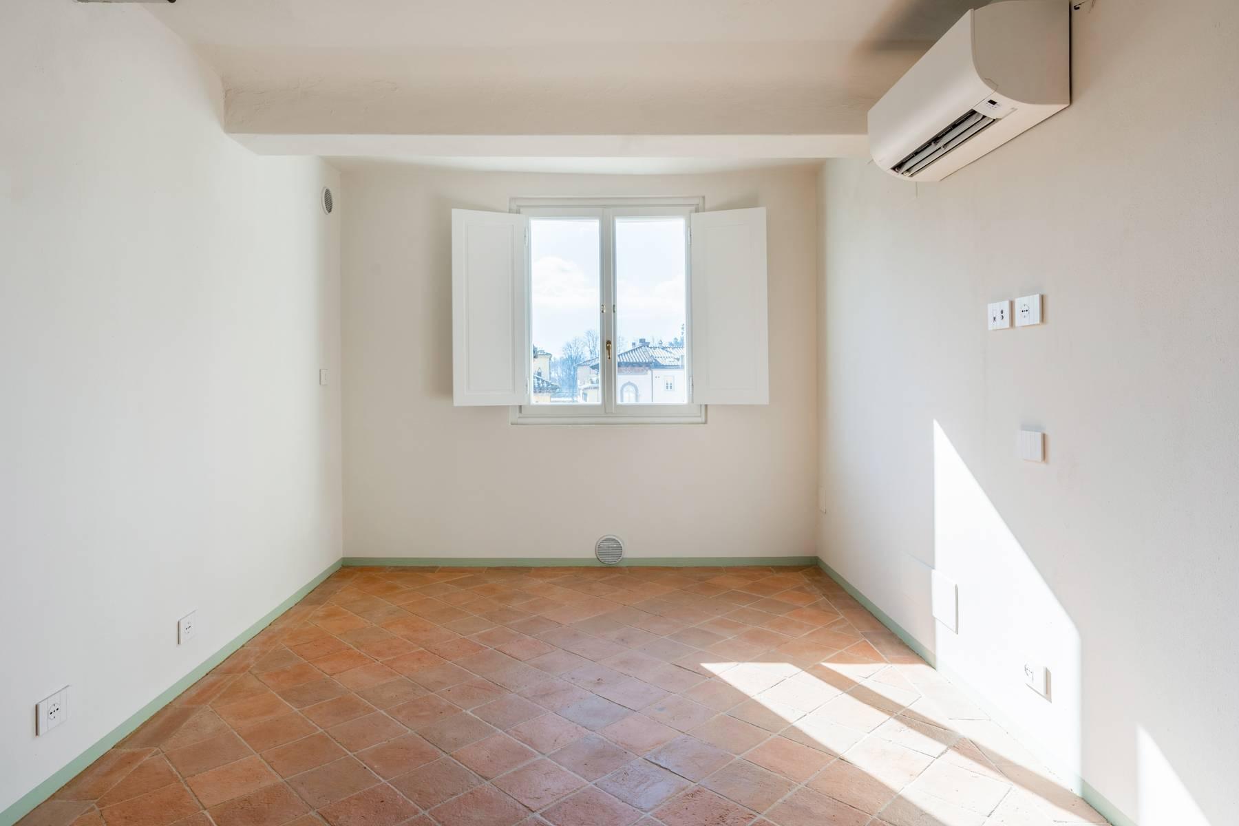 Prestigious apartment in the heart of Lucca - 21