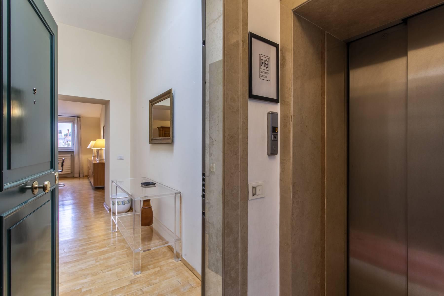 Elegant full optional apartments near Piazza di Spagna - 2