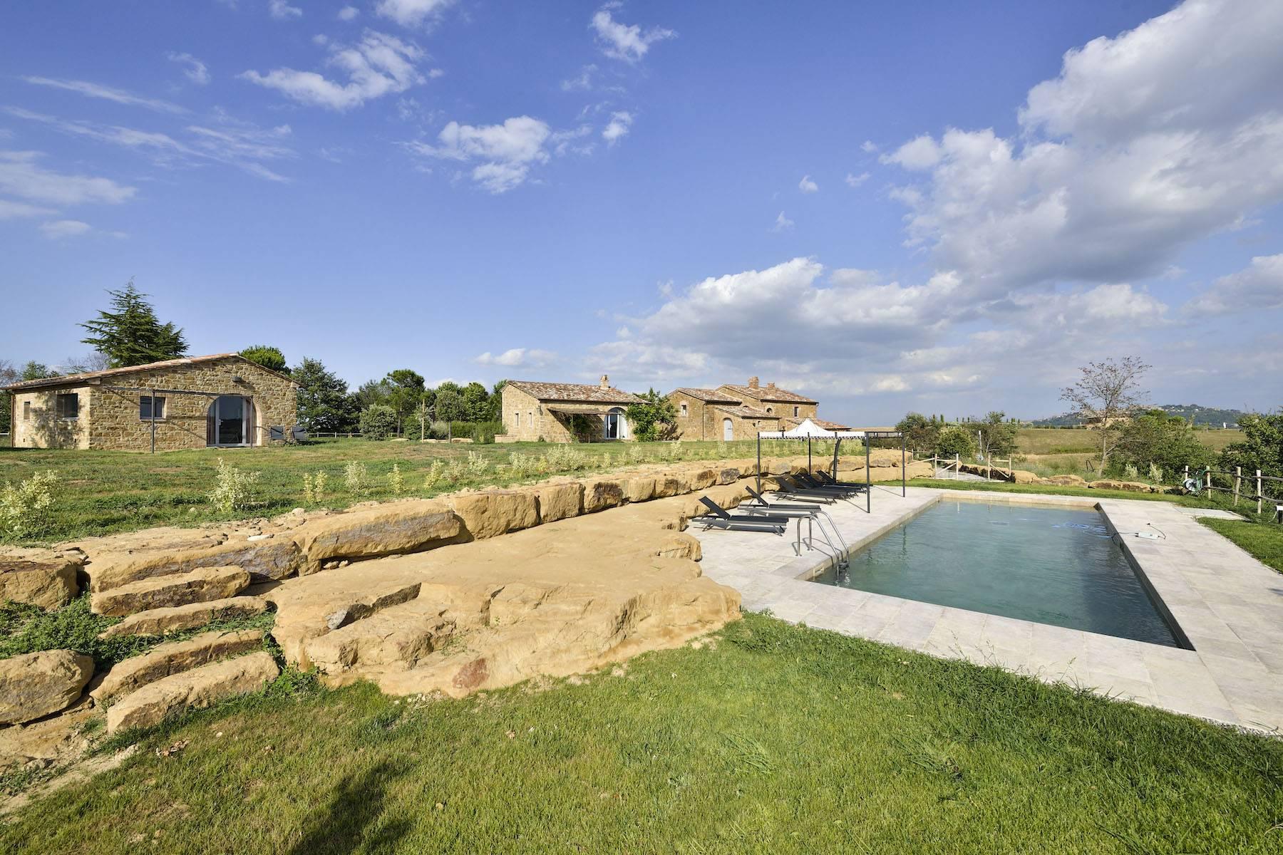 One-of-a-kind luxury estate in the heart of Val d'Orcia - 2