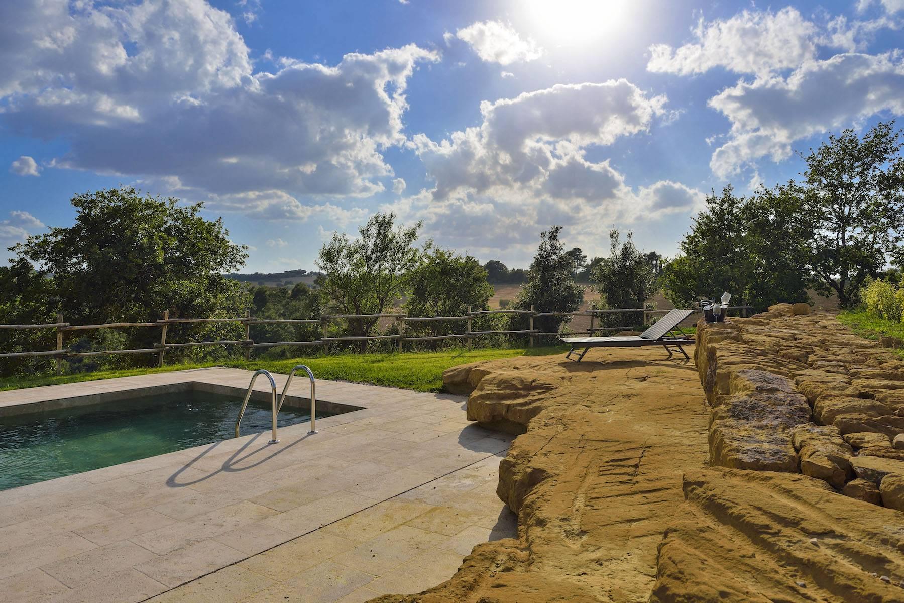 One-of-a-kind luxury estate in the heart of Val d'Orcia - 3
