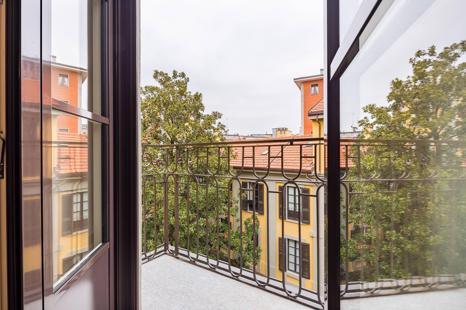 Bright new three-room apartment in the Sant'Ambrogio area - 16