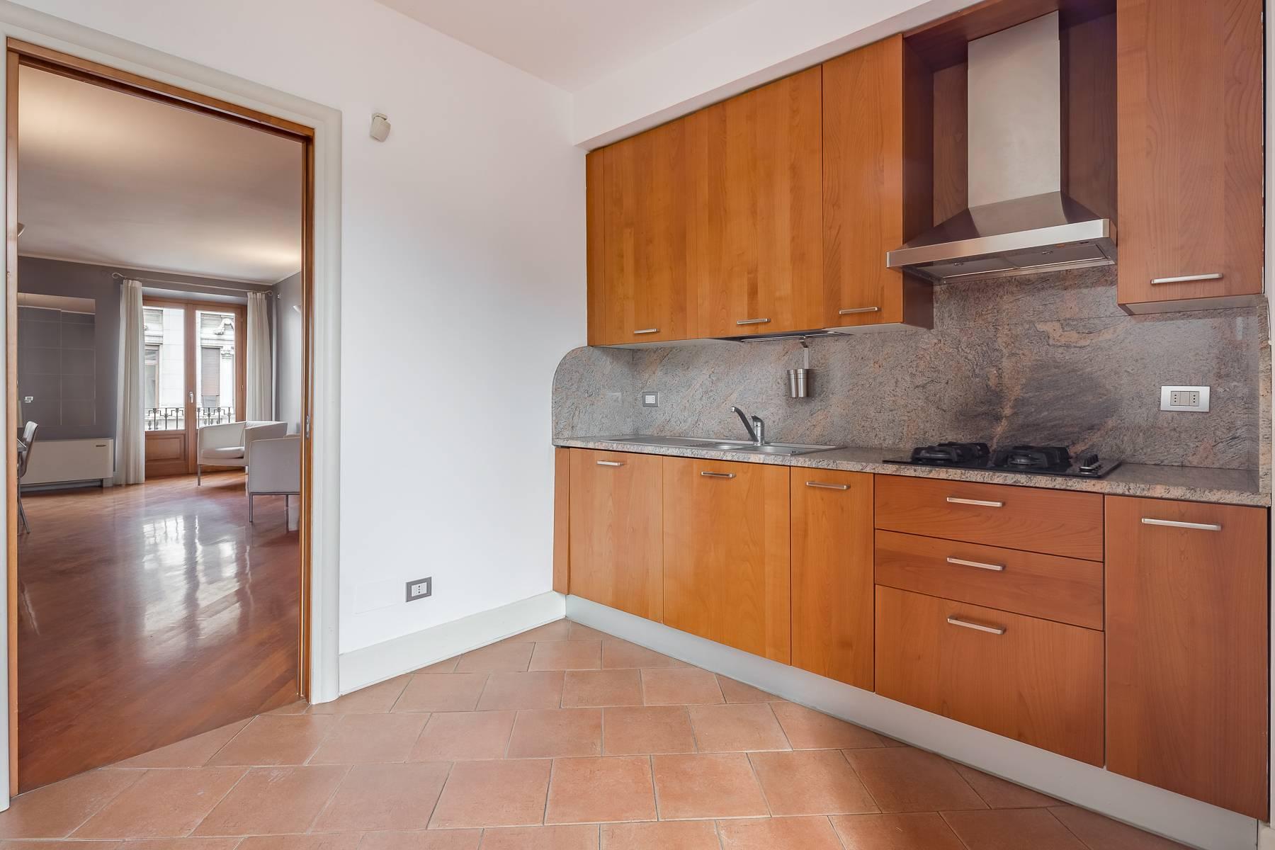 Nice and large one-bedroom apartment on the top floor in the Duomo area - 18