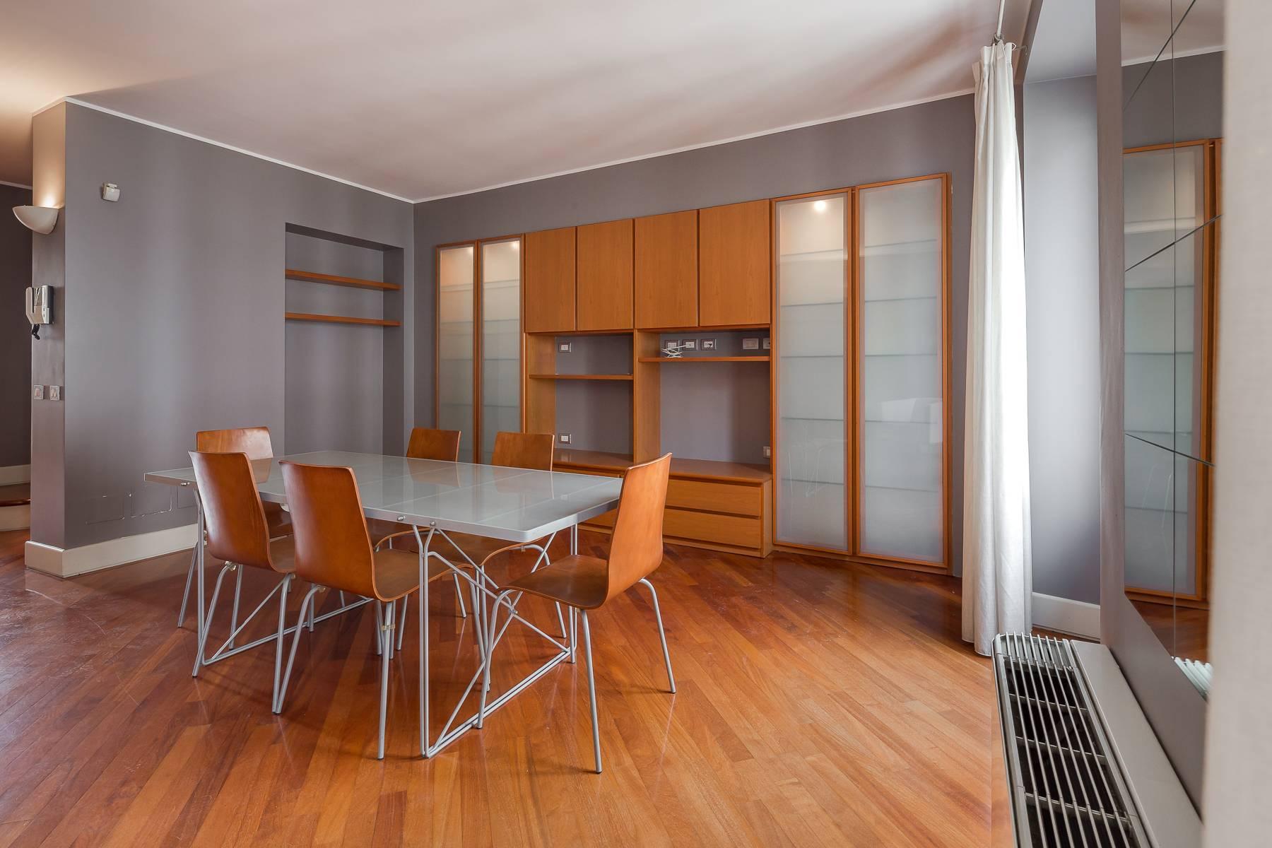 Nice and large one-bedroom apartment on the top floor in the Duomo area - 15