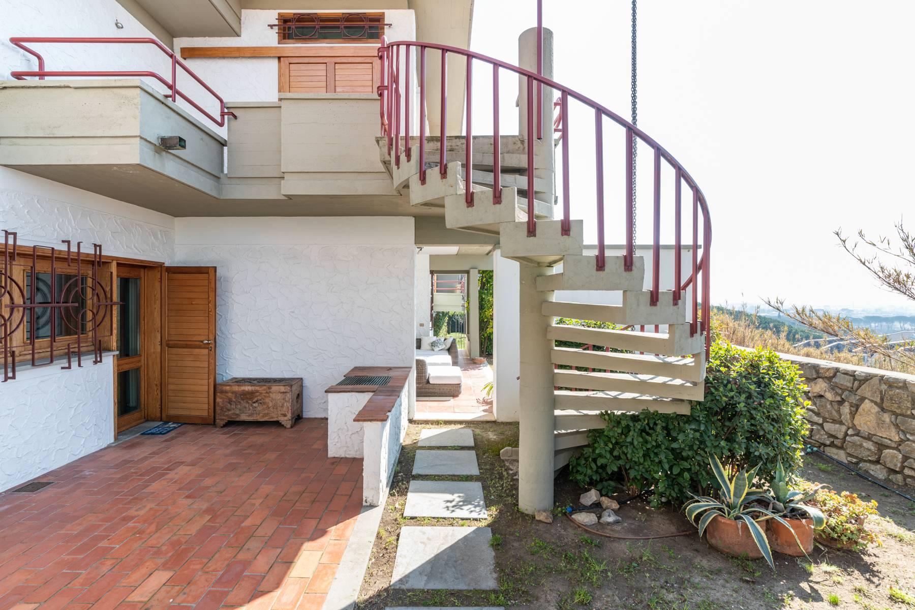 Belle villa design des années 1970 à Montecatini Terme - 22
