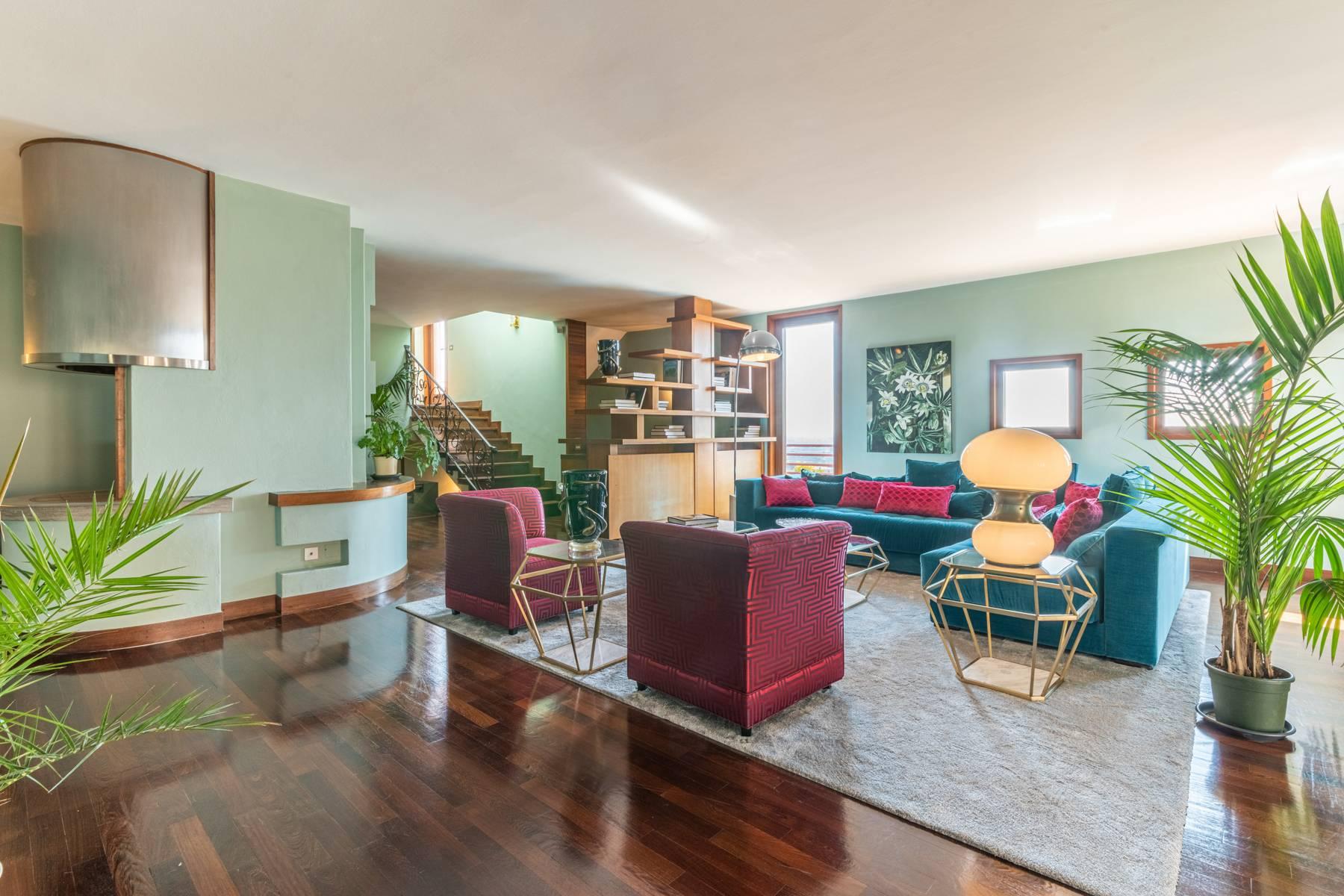 Belle villa design des années 1970 à Montecatini Terme - 2