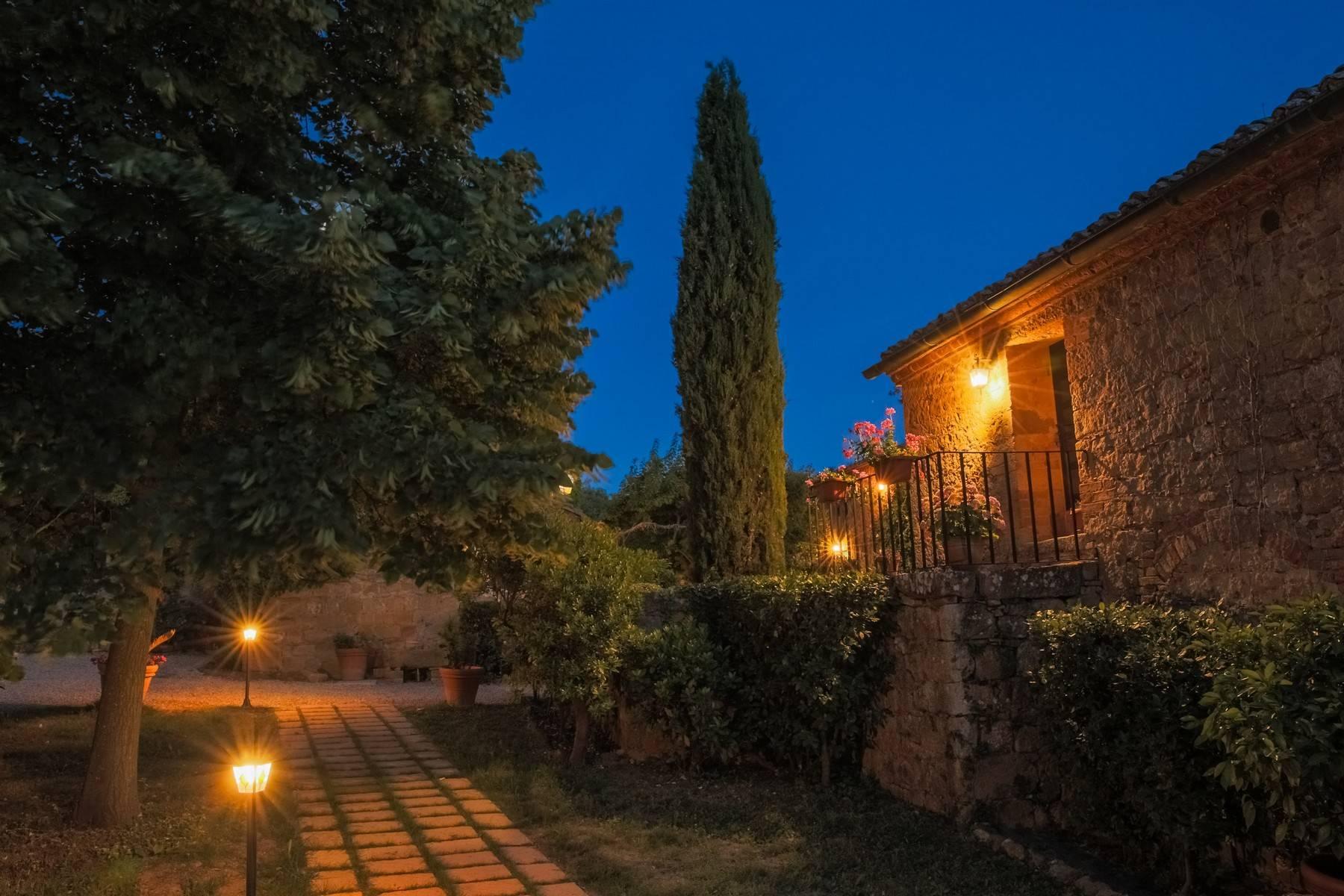 Charming property in Val d'Orcia - 26