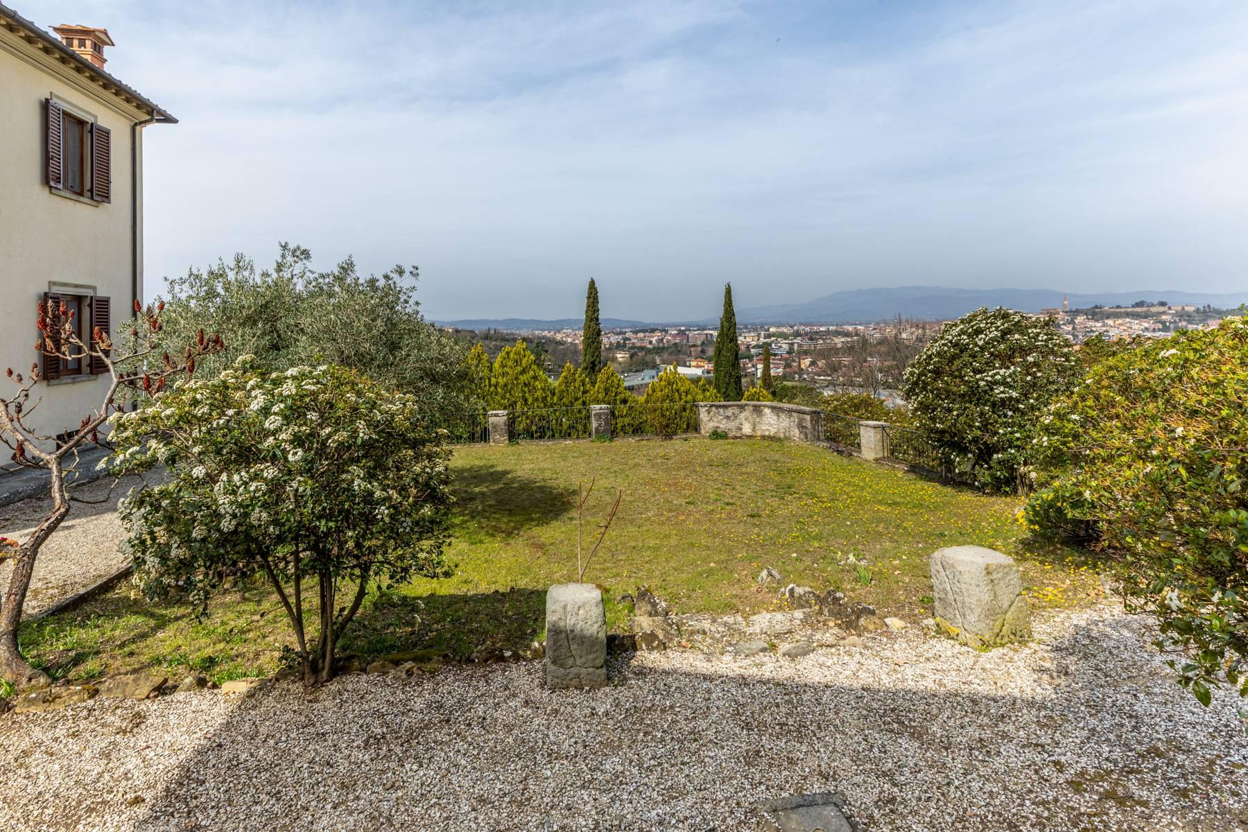 Villa aus del 17. Jahrhundert mit Blick auf Arezzo - 6