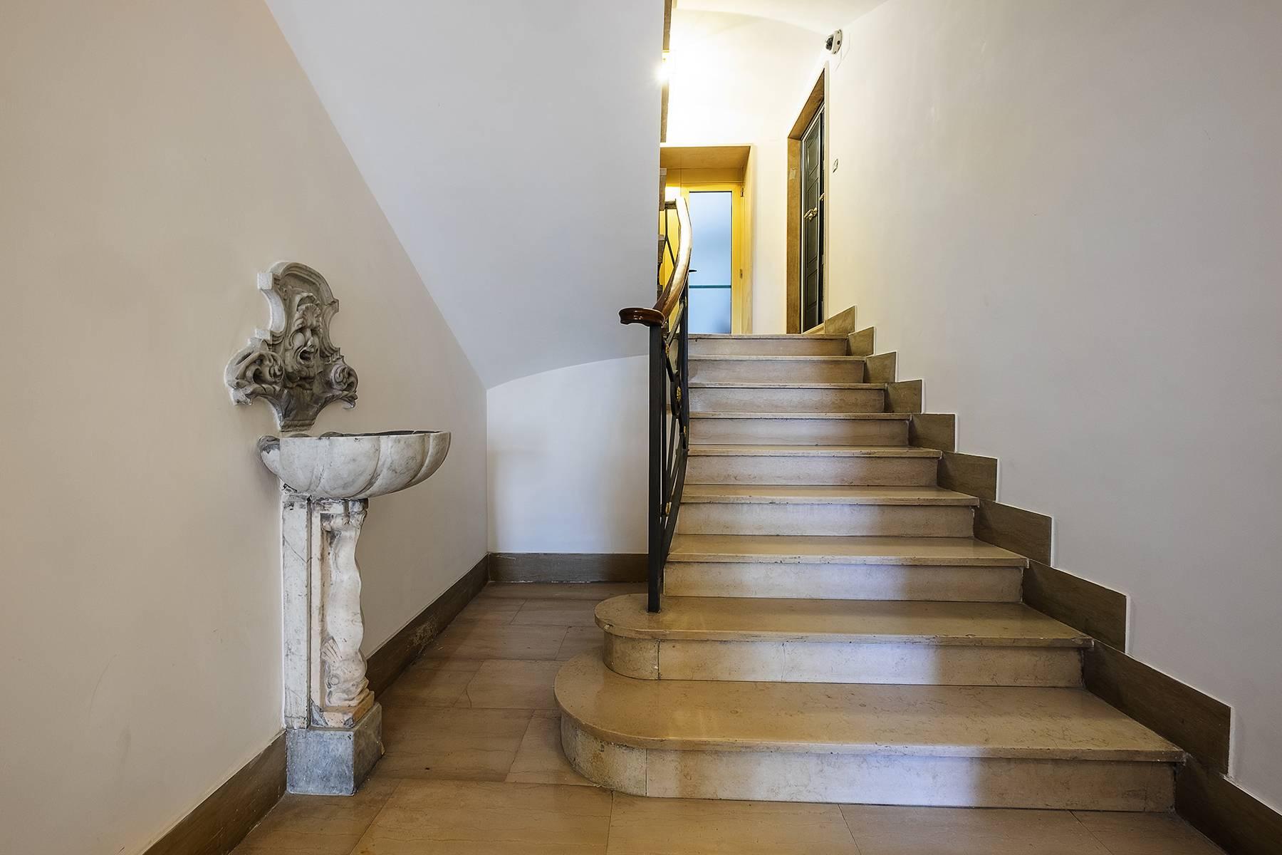 Spanish Steps luxury turnkey apartment - 17