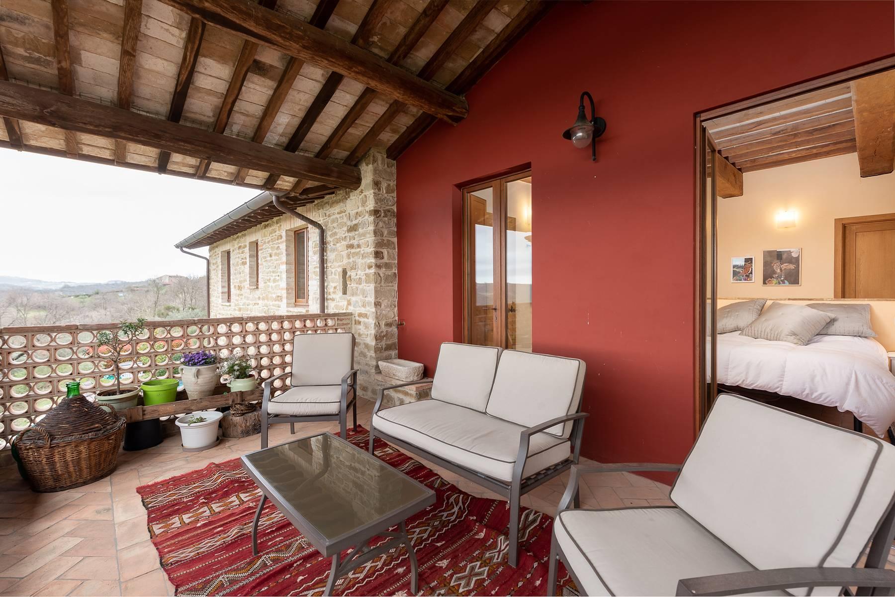 A perfectly restored stone house in enchanting valley between Perugia and Gubbio - 16