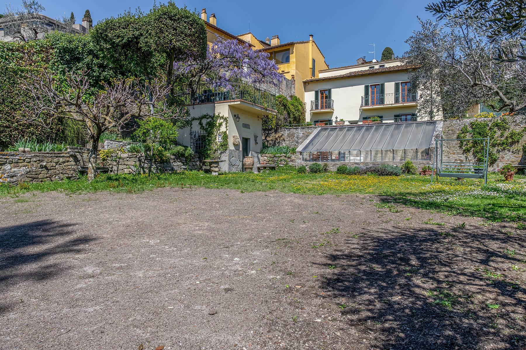 Herrliche Villa mit Panorama in Fiesole - 16