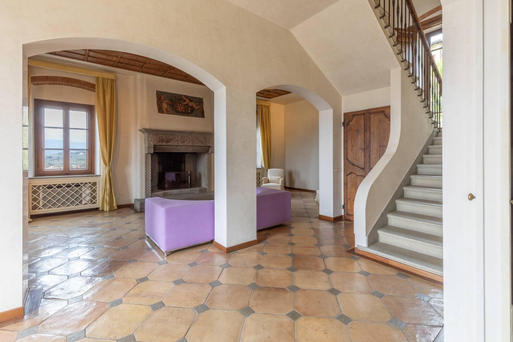 Historical villa dating back to the XVII century overlooking Arezzo - 34