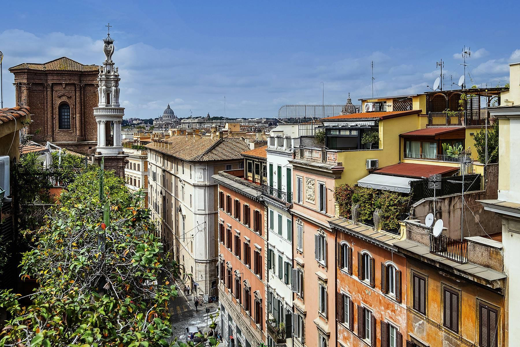Charming penthouse with terrace a stone's throw from the Spanish Steps - 7