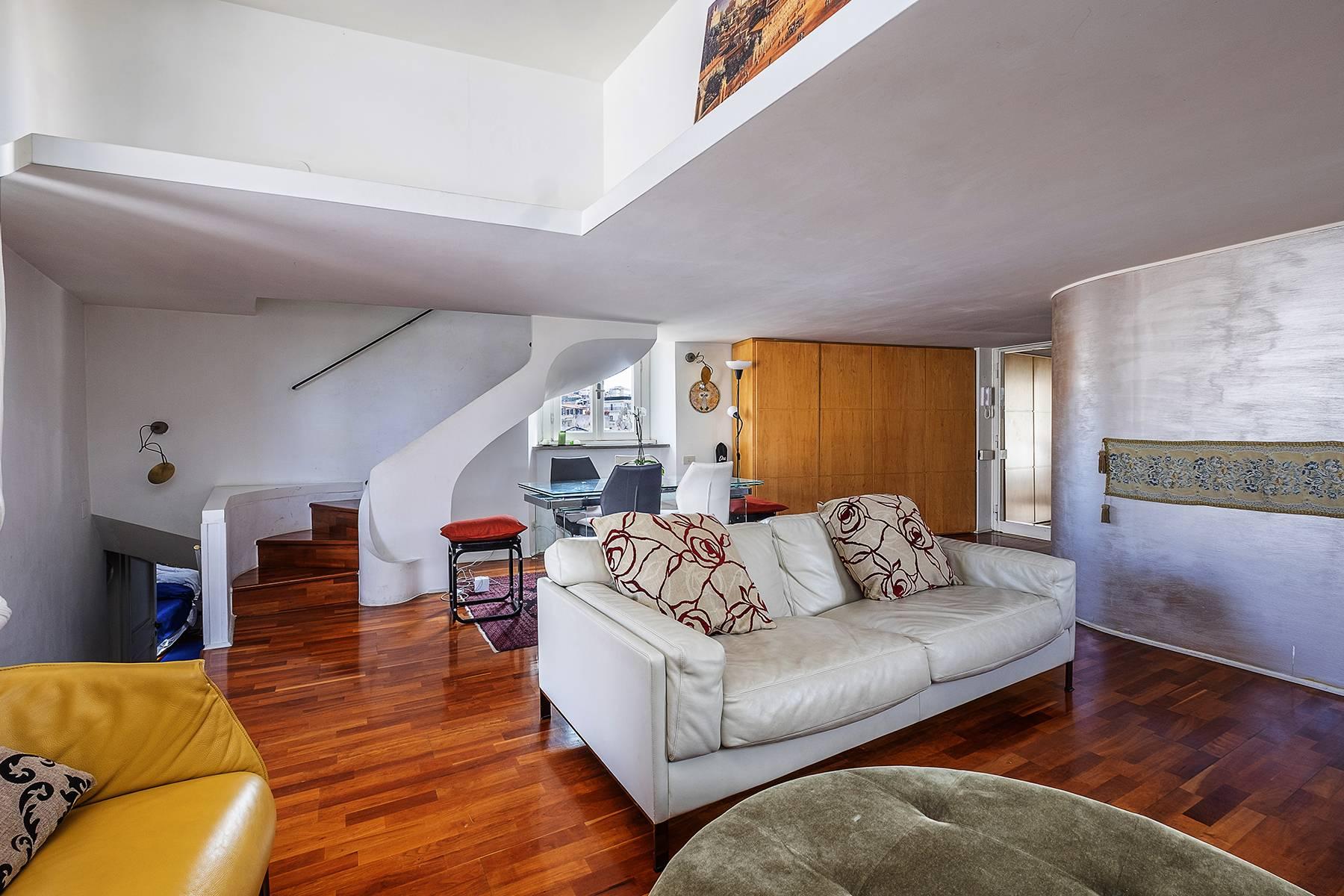 Charming penthouse with terrace a stone's throw from the Spanish Steps - 15