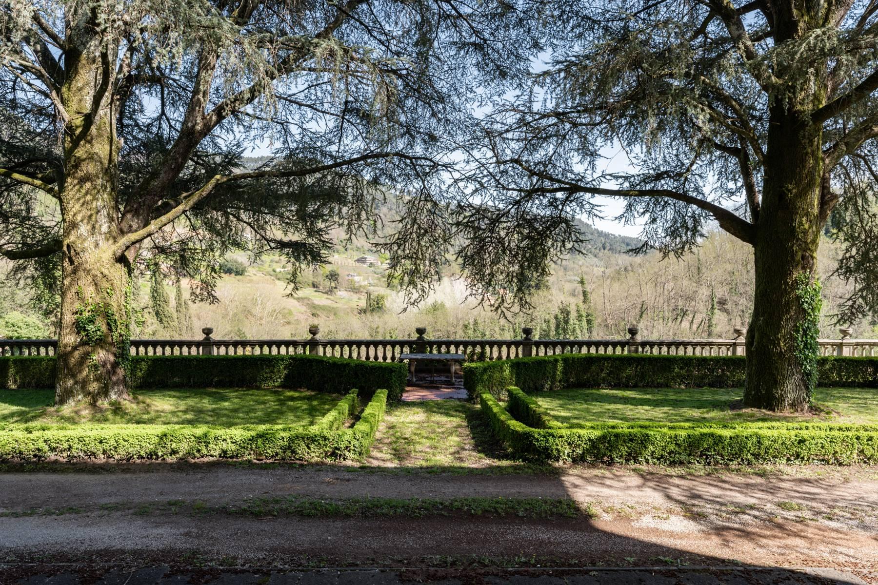 Prestigious Estate of the 16th century on the hills of Lucca - 23