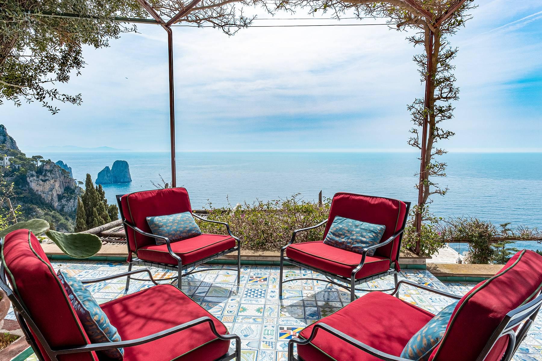 Außergewöhnliche Design-Villa mit Swimmingpool und Blick auf die Faraglioni - 5