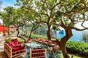 Straordinaria villa di design con piscina a strapiombo sui Faraglioni, in vendita, Capri | Sotheby’s Realty Italy - 2