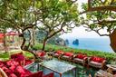 Straordinaria villa di design con piscina a strapiombo sui Faraglioni, in vendita, Capri | Sotheby’s Realty Italy - 1