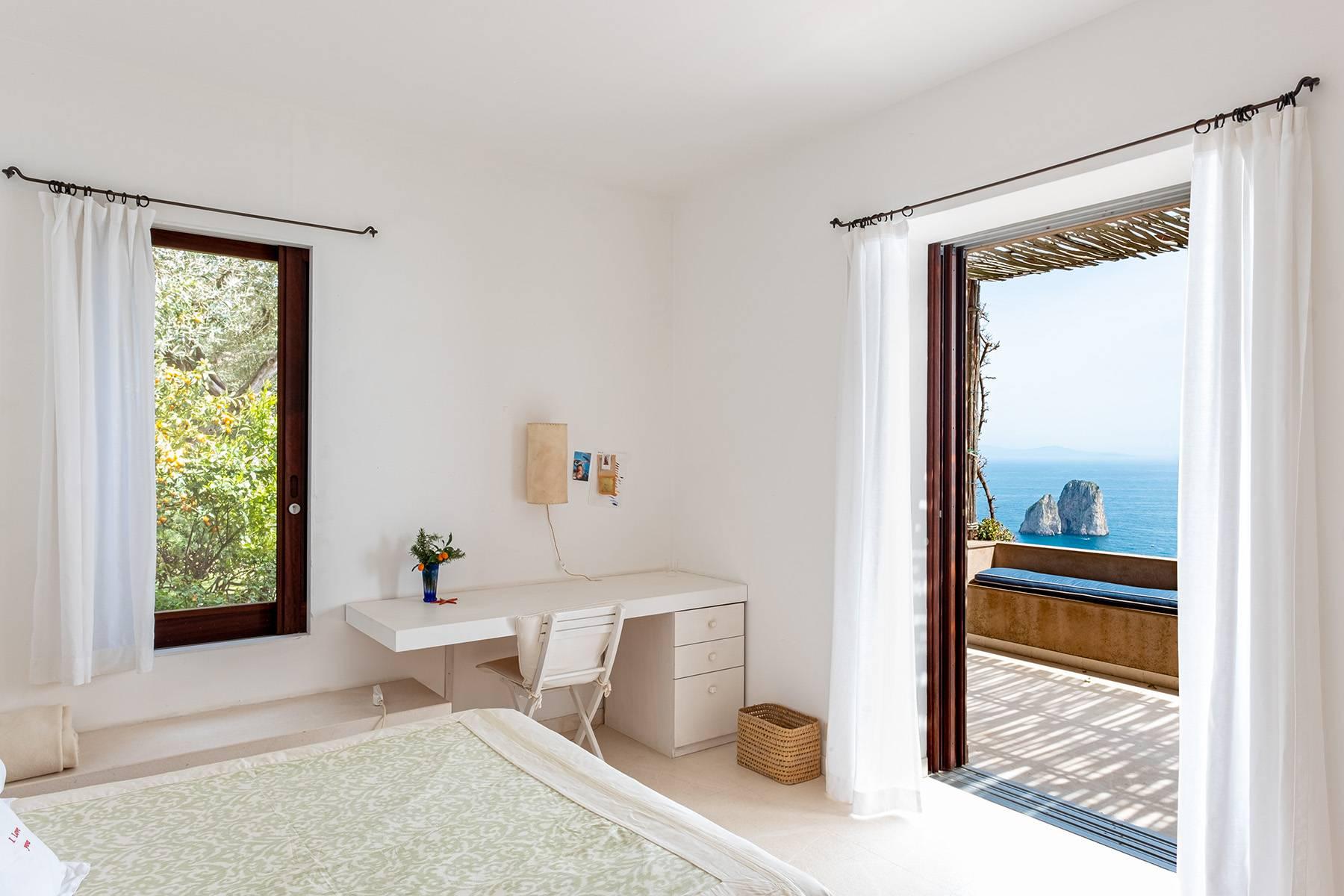 Außergewöhnliche Design-Villa mit Swimmingpool und Blick auf die Faraglioni - 27