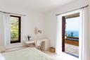 Straordinaria villa di design con piscina a strapiombo sui Faraglioni, in vendita, Capri | Sotheby’s Realty Italy - 27