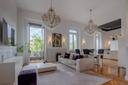Pregevole e luminoso appartamento in zona Isola, in vendita, Milano | Sotheby’s Realty Italy - 1