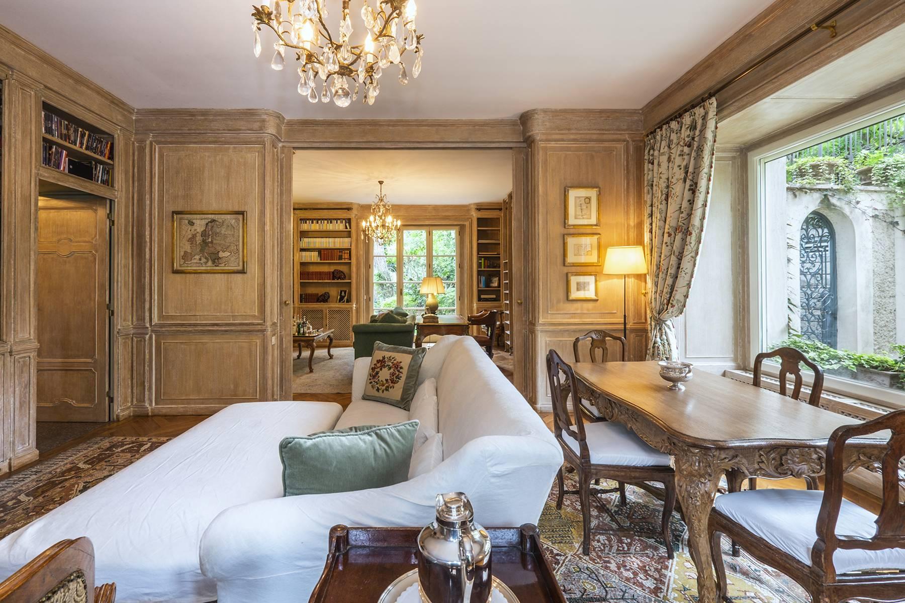 Stunning property a stone's throw from Villa Borghese and Villa Ada - 9