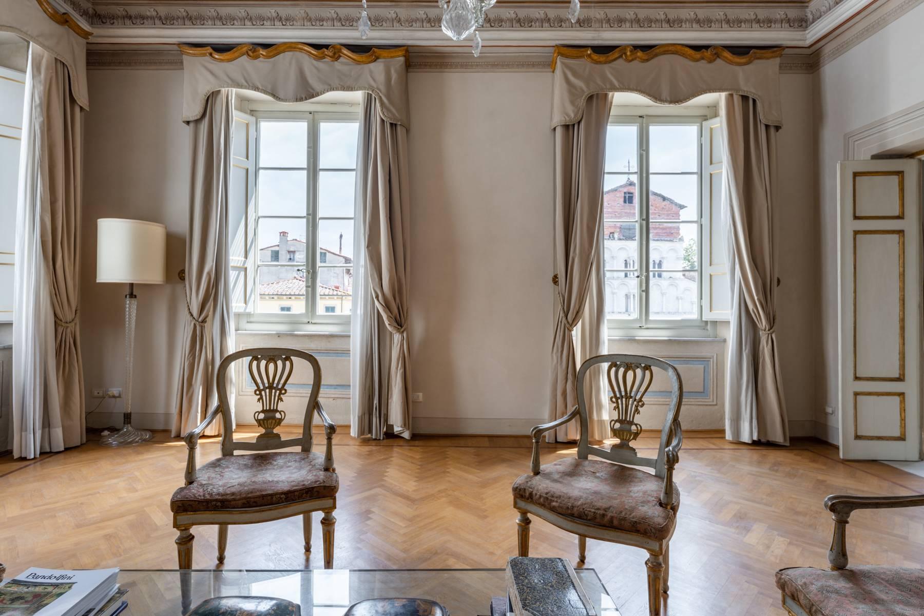 Historic apartments in the heart of Lucca - 11