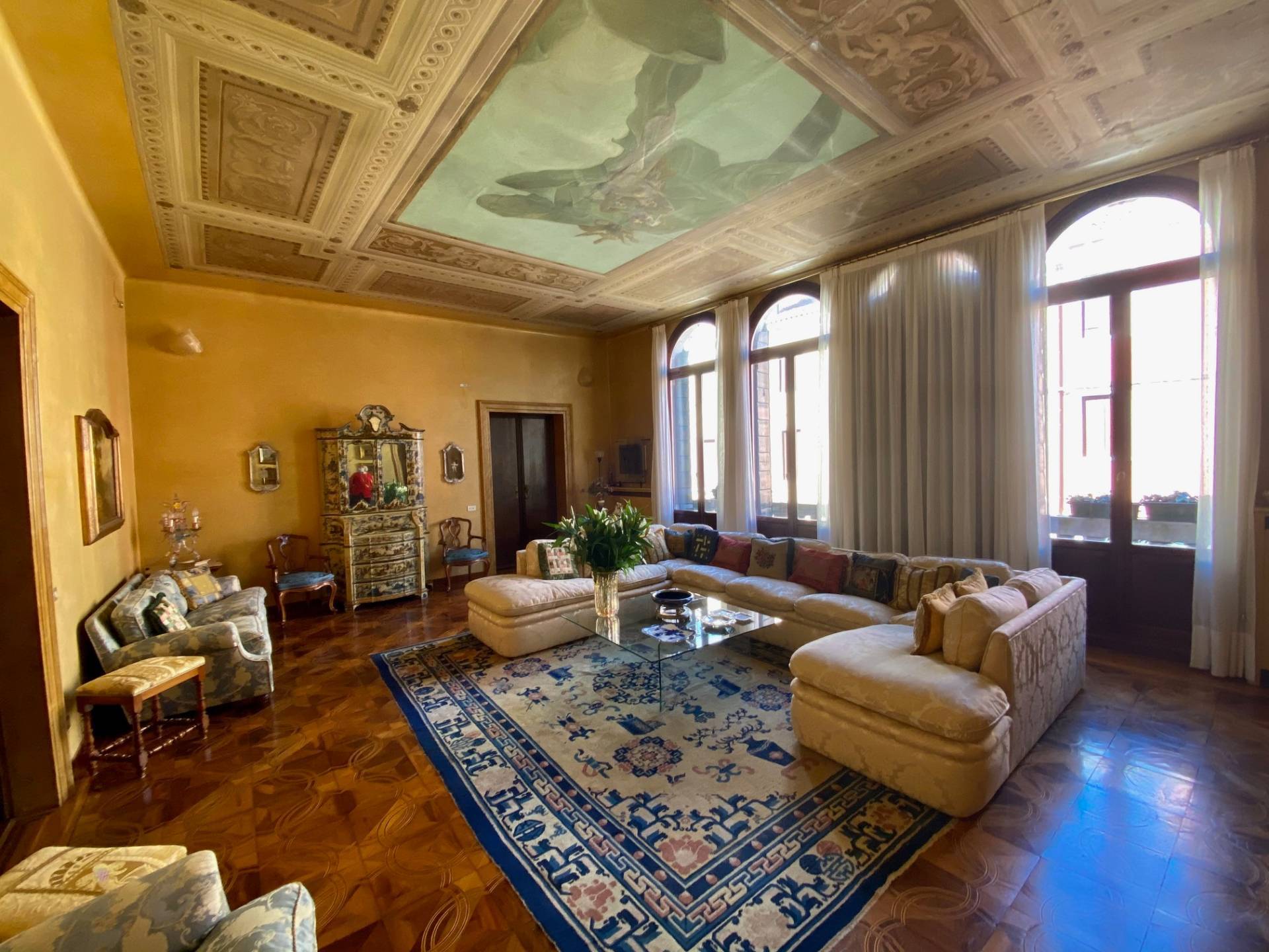 Dorsoduro - Exclusive piano nobile with extensive private gardens - 1