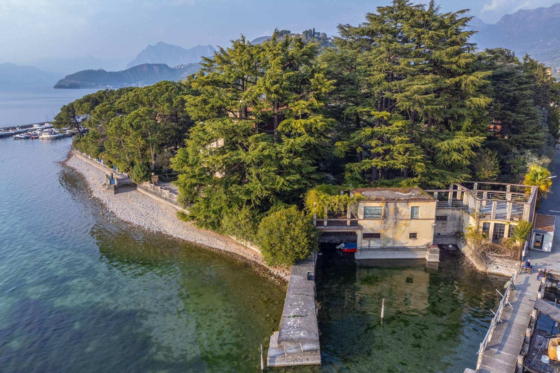 Splendide villa pieds dans l'eau avec magnifique parc et quai sur le lac d'Iseo - 6