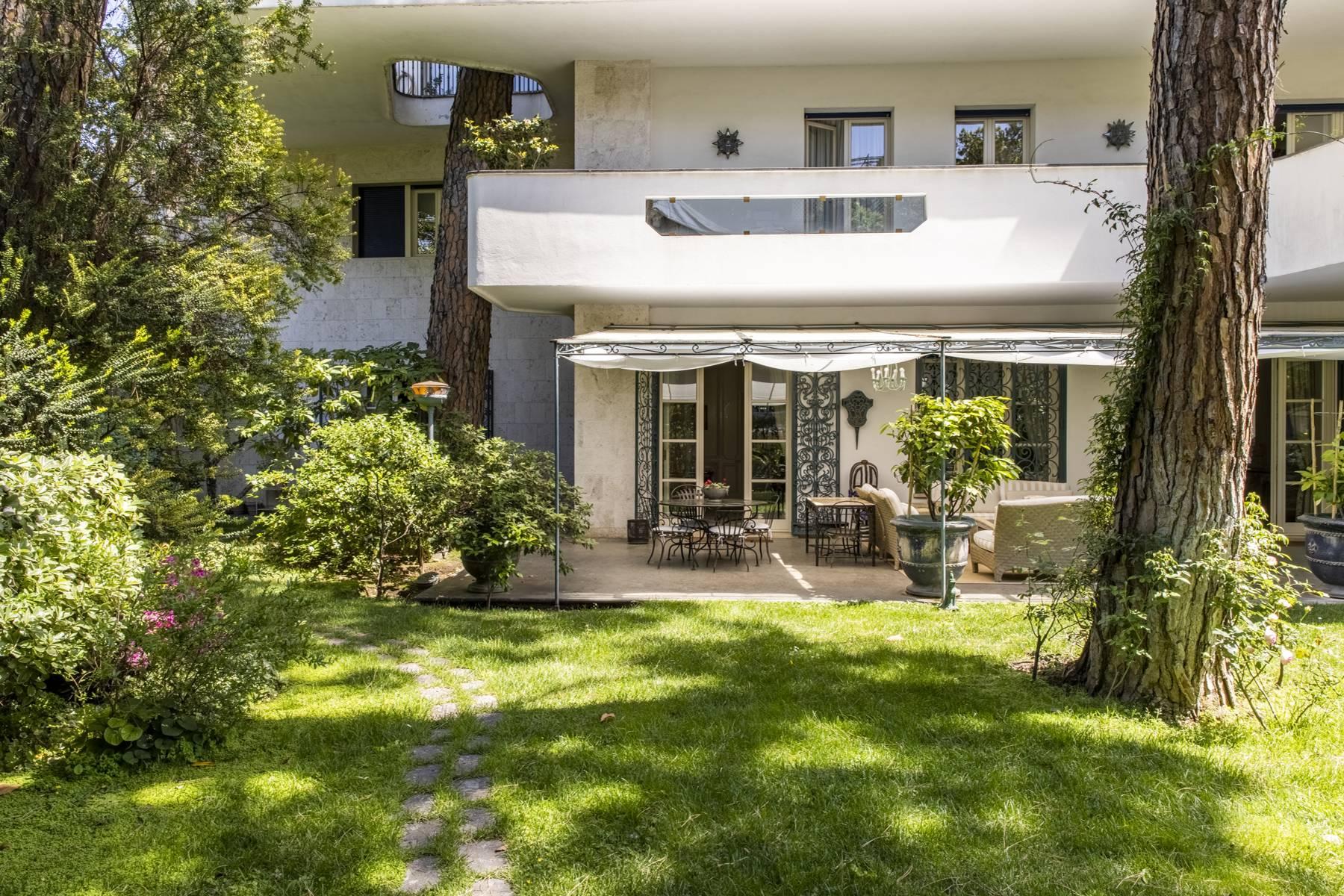 Stunning property a stone's throw from Villa Borghese and Villa Ada - 25