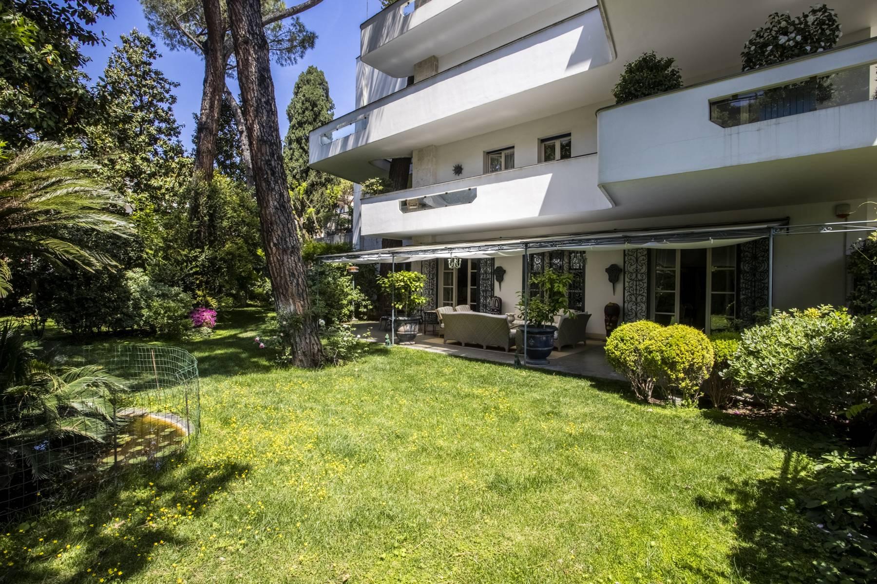 Stunning property a stone's throw from Villa Borghese and Villa Ada - 32