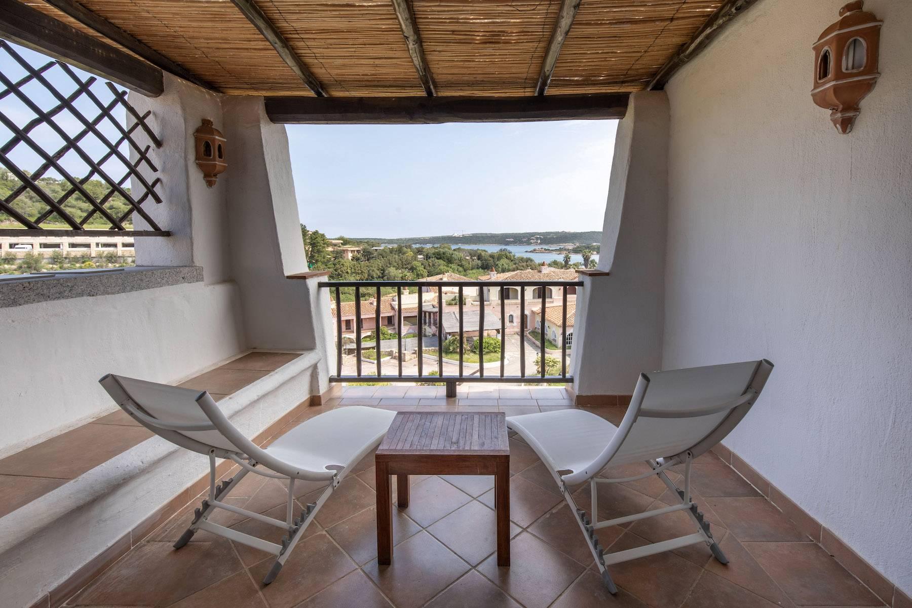 Interesting flat overlooking the beach of Liscia di Vacca - 6