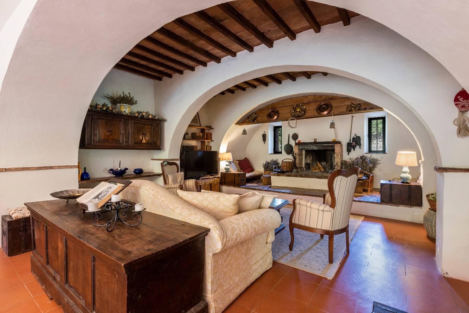 Charming property in Val d'Orcia - 13