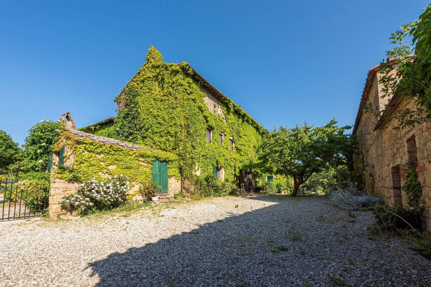 Charming property in Val d'Orcia - 44