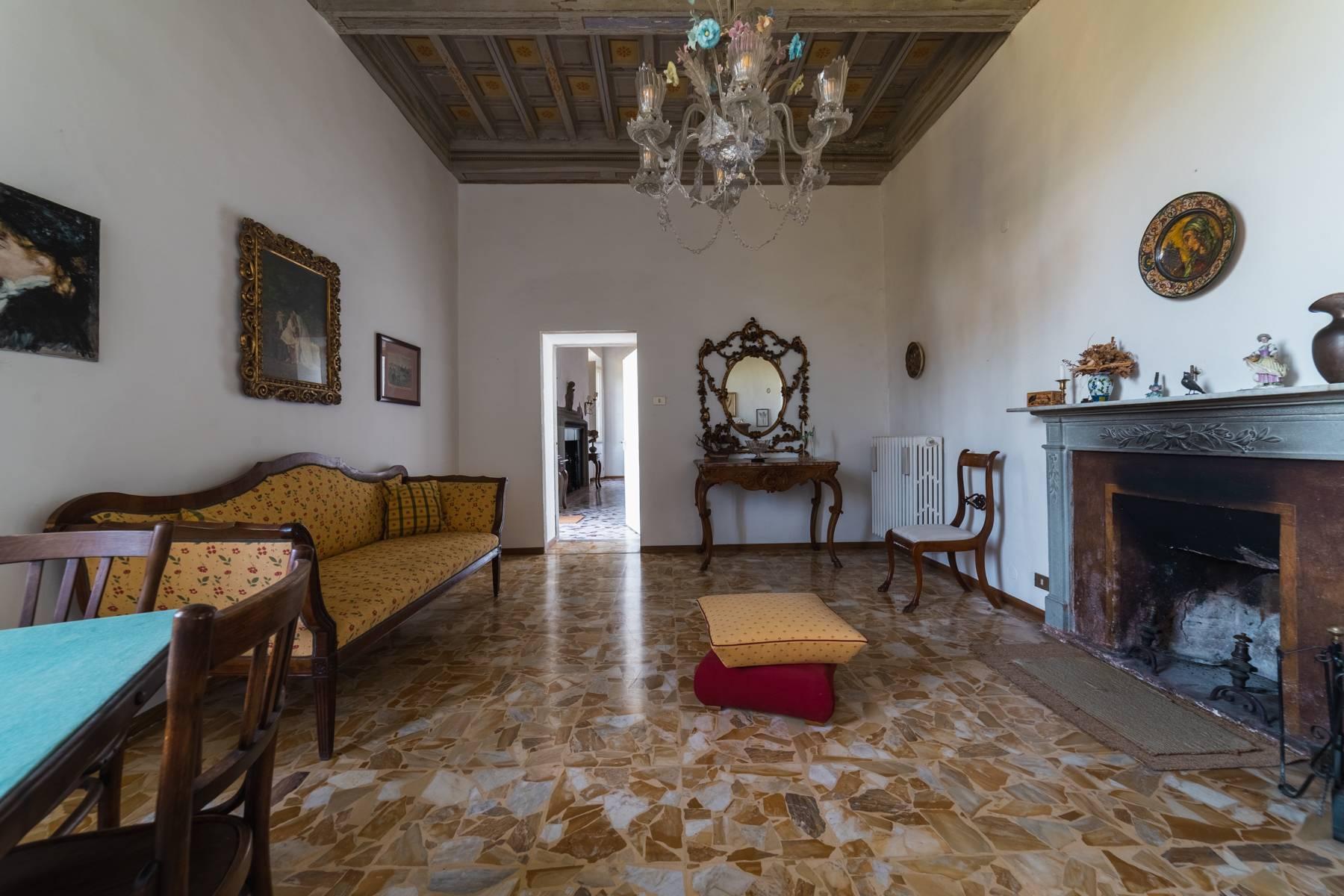 Schönes Anwesen in Rignano sull'Arno mit atemberaubender Aussicht - 7