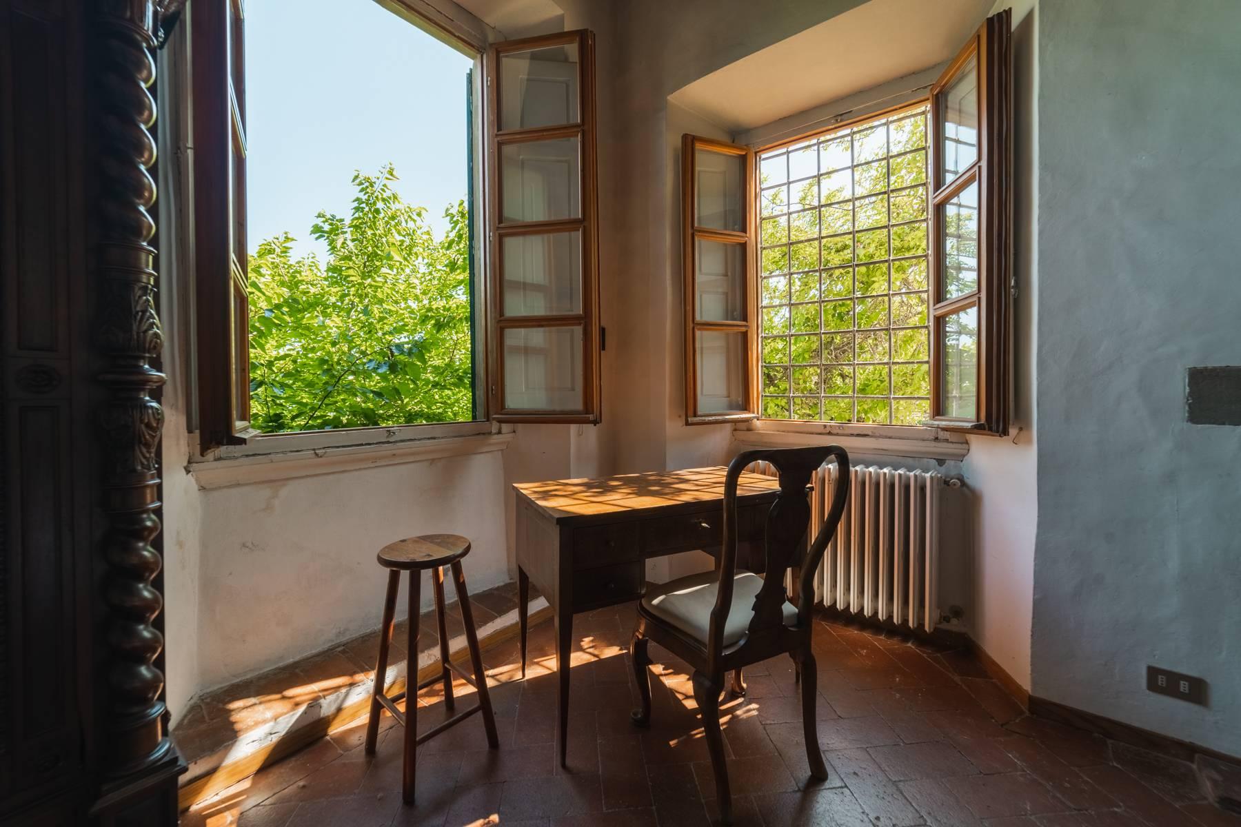 Schönes Anwesen in Rignano sull'Arno mit atemberaubender Aussicht - 16