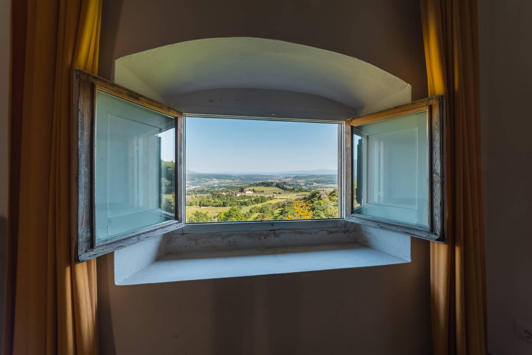 Belle propriété à Rignano sull'Arno avec une vue imprenable - 21