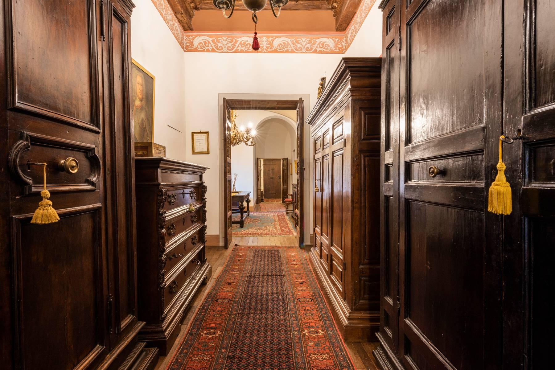 Elégant appartement dans un palais historique de Sienne - 12