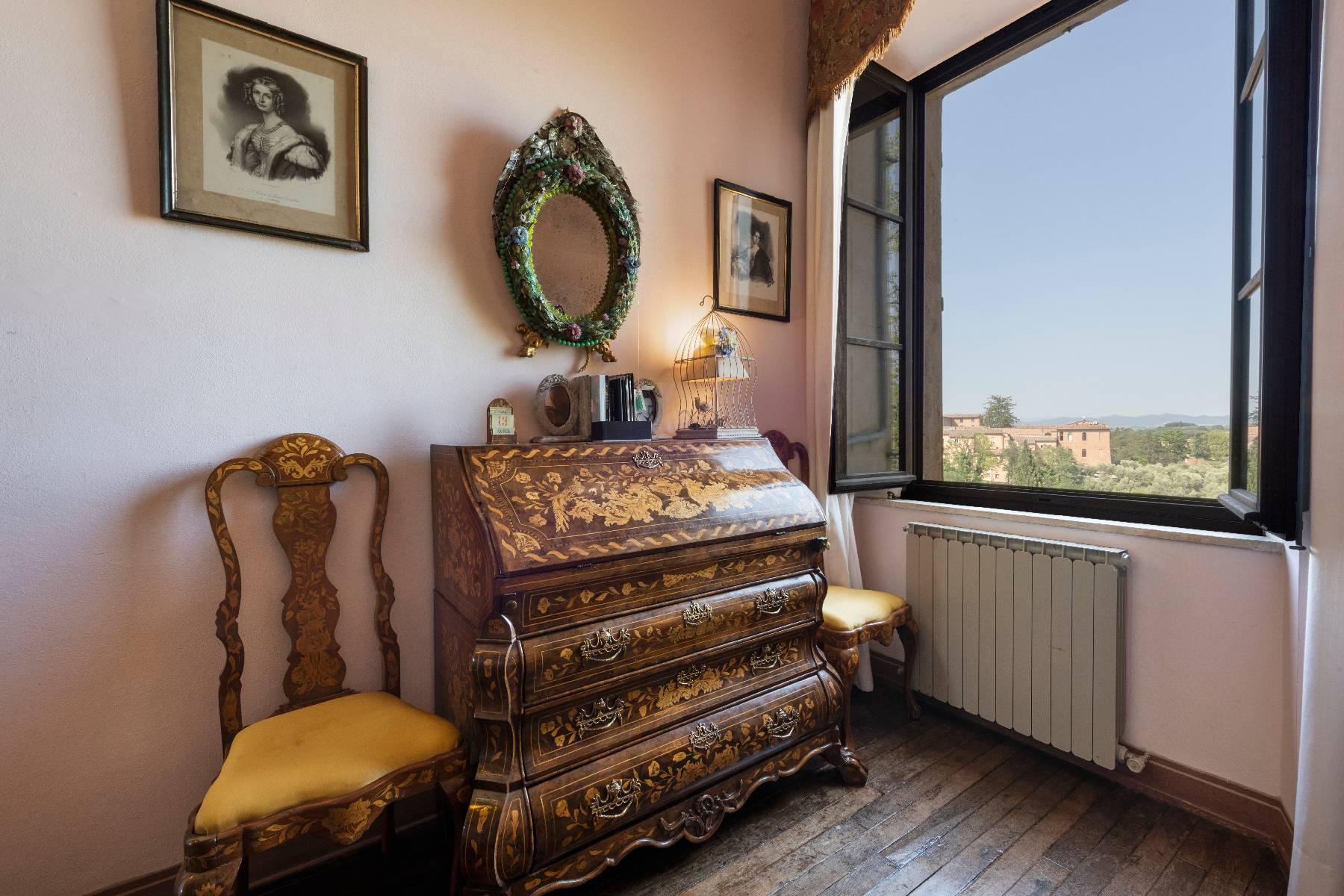 Elegante appartamento in palazzo storico a Siena - 24