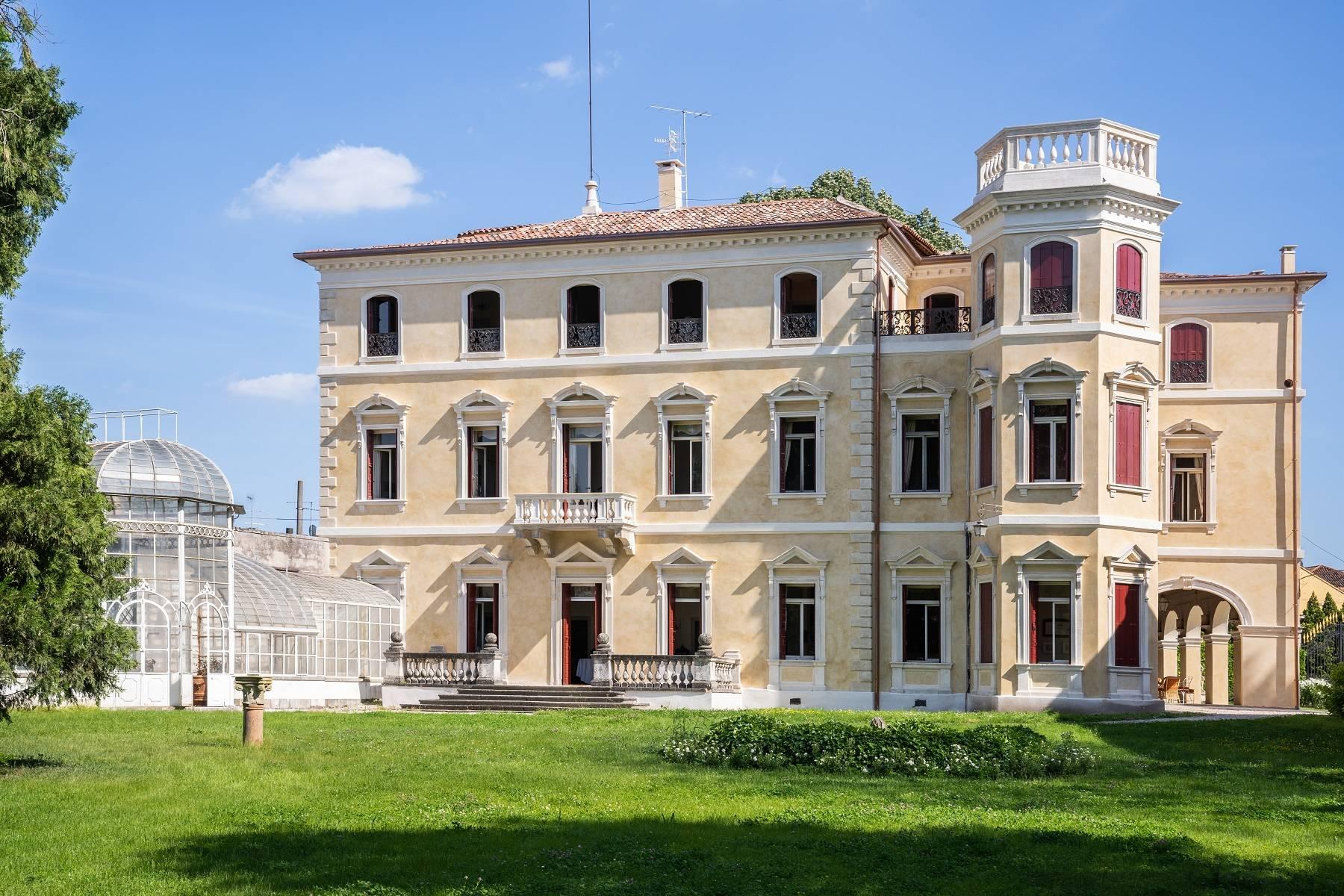 Spektakuläre venezianische Villa mit angrenzendem und jahrhundertealtem Park mit Swimmingpool - 1