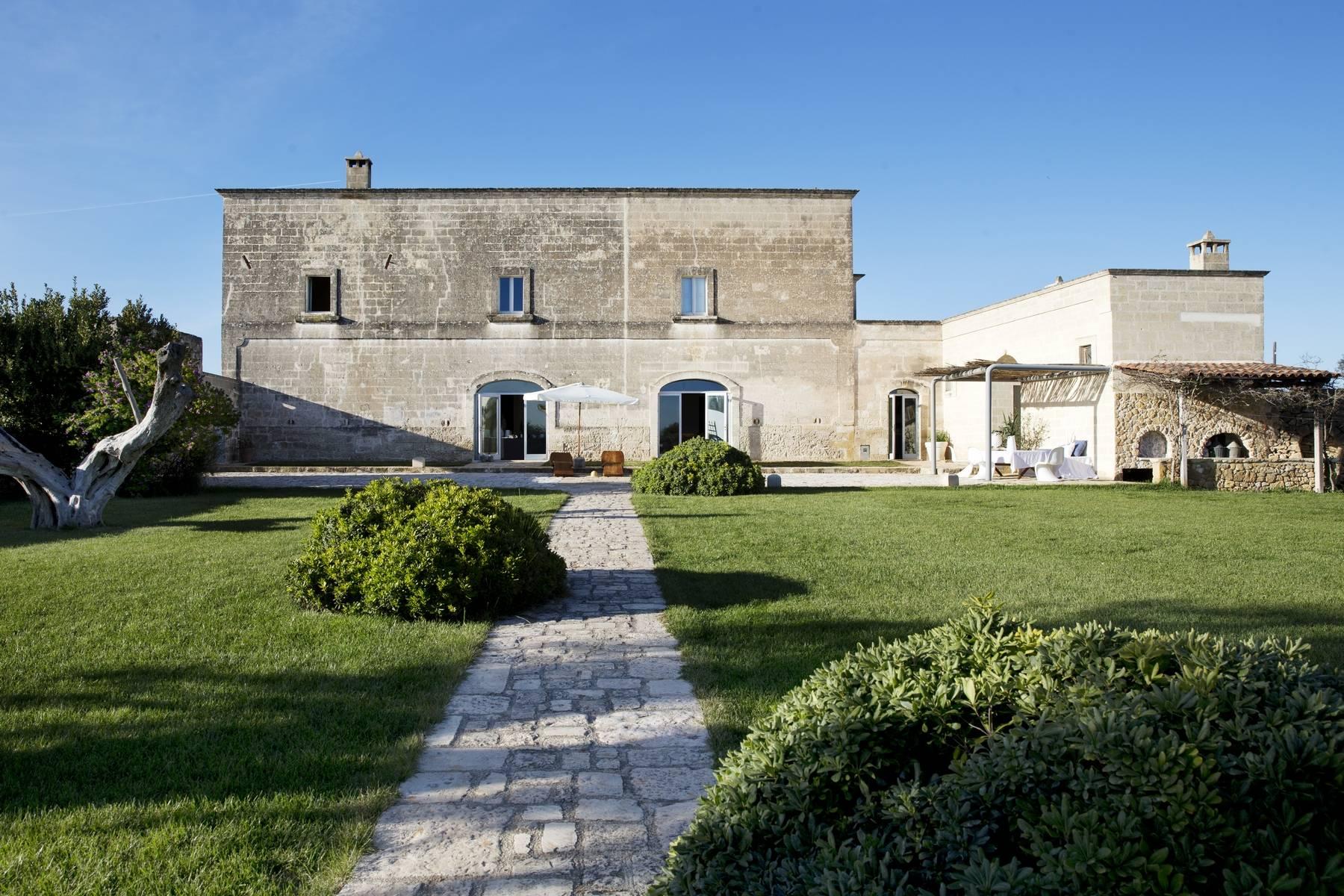 An artfully designed, pastoral estate in Puglia - 2