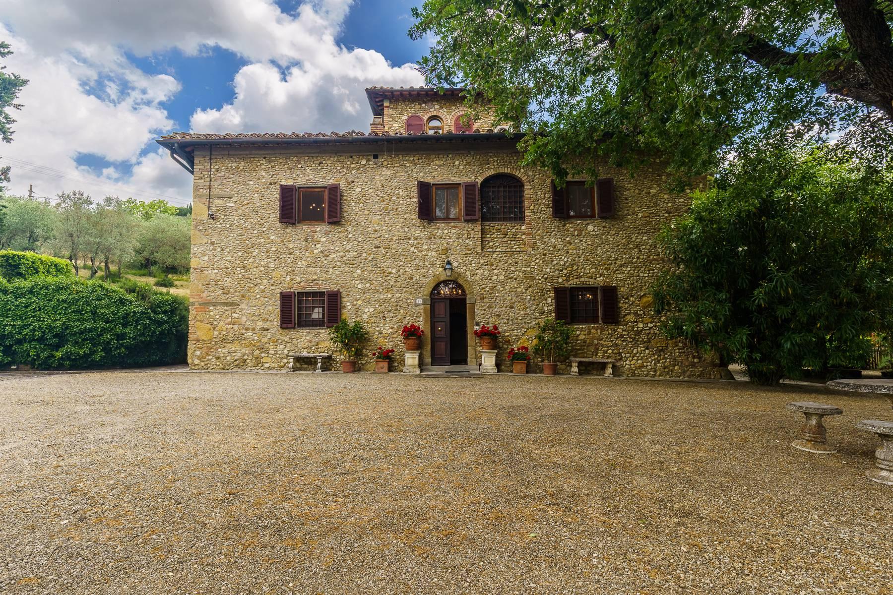 Charming 19th century stone farmhouse in the Florentine Chianti countryside - 1