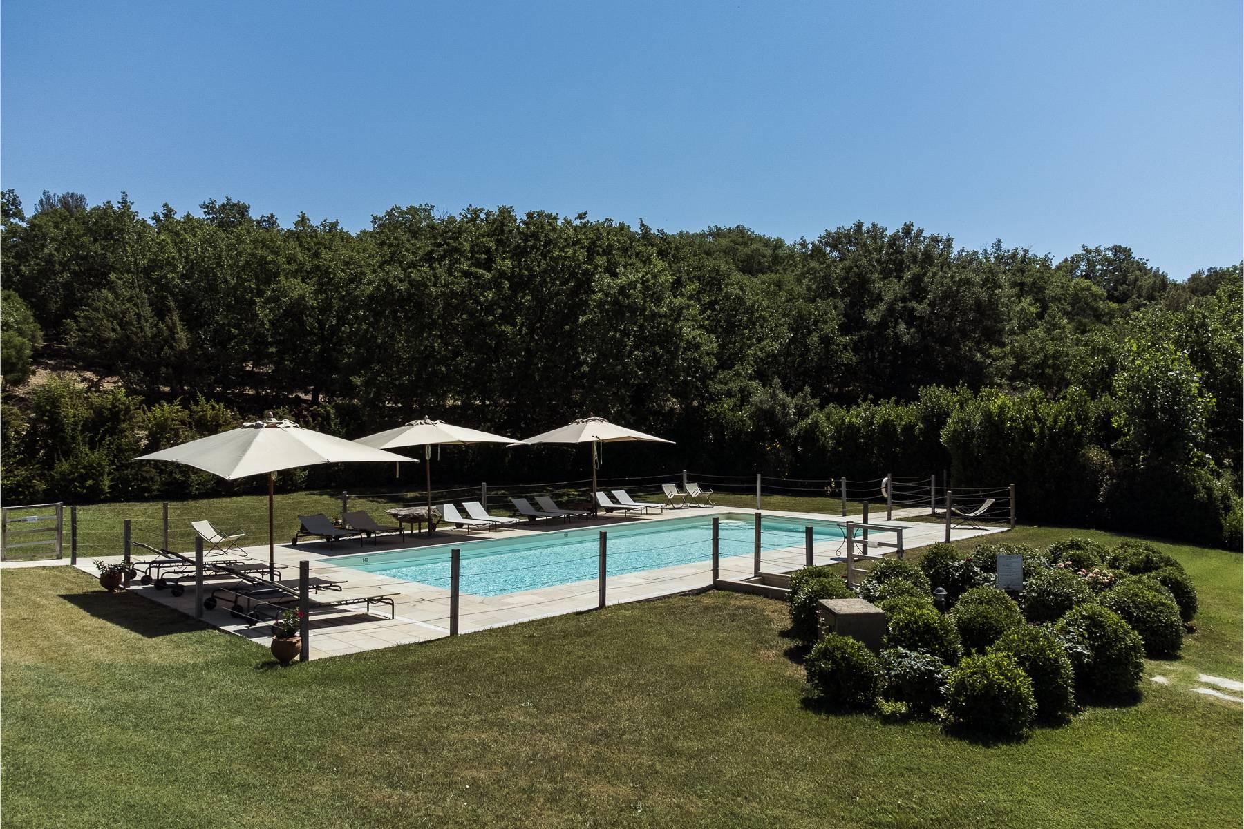 Prestigious residence in the hills of Val D'Orcia - 12