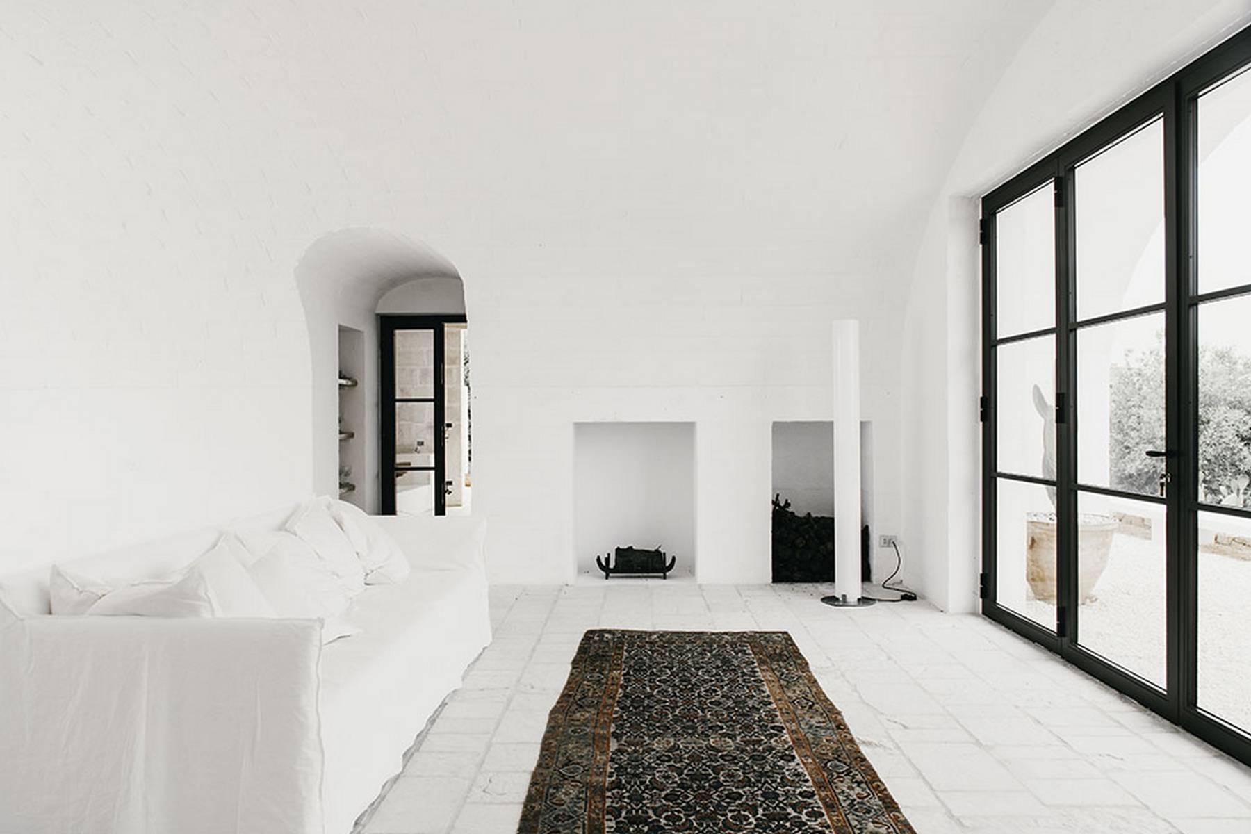 A modern farmhouse grounded in history in the heart of Puglia - 6
