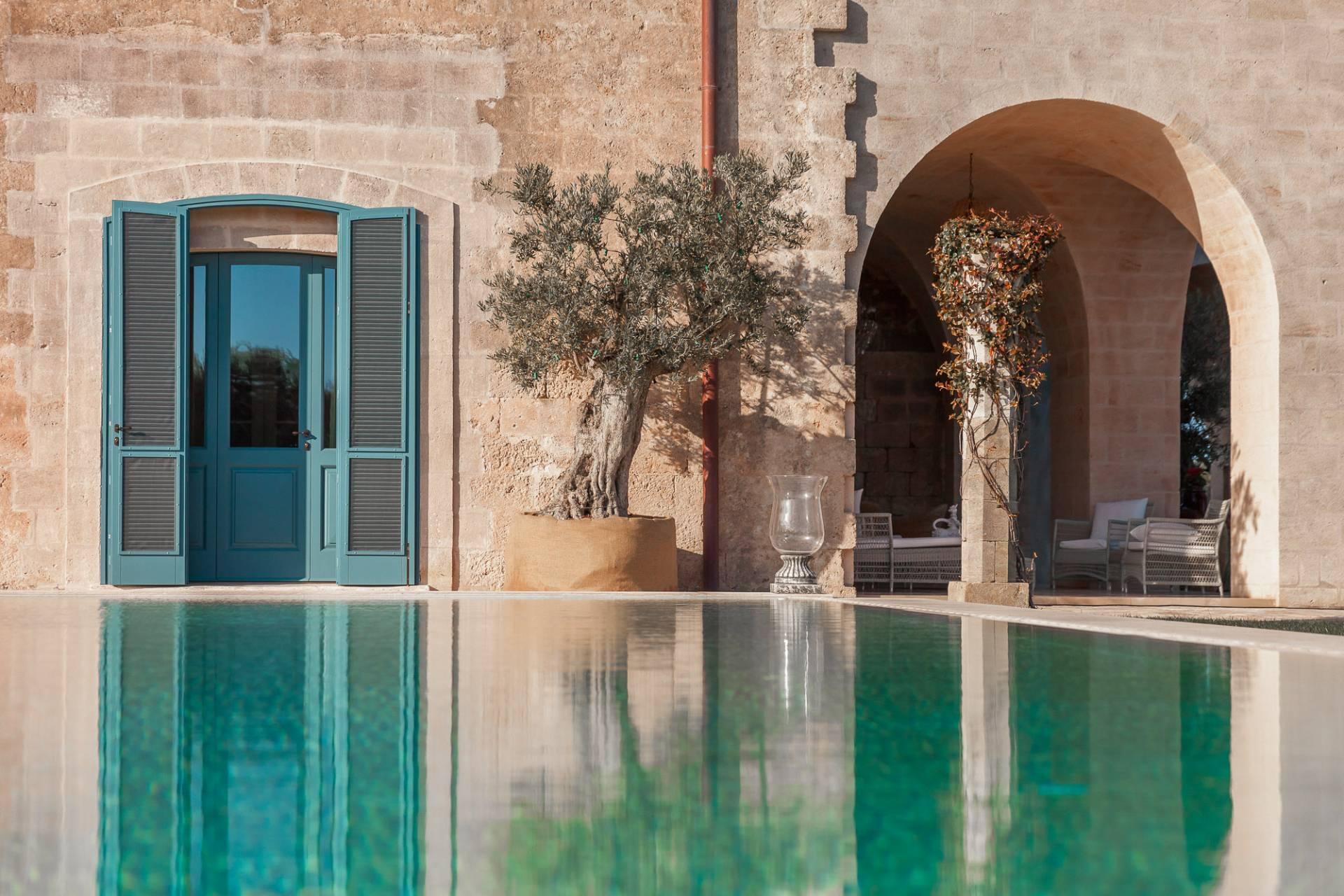 A historic estate with modern luxury in the heart of Puglia - 2
