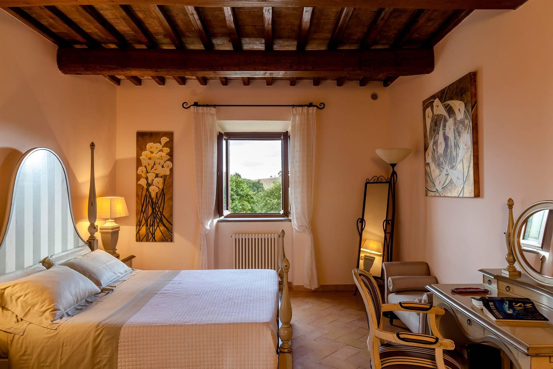 A Gorgeous estate nestled between Tuscany, Umbria, and Lazio - 15