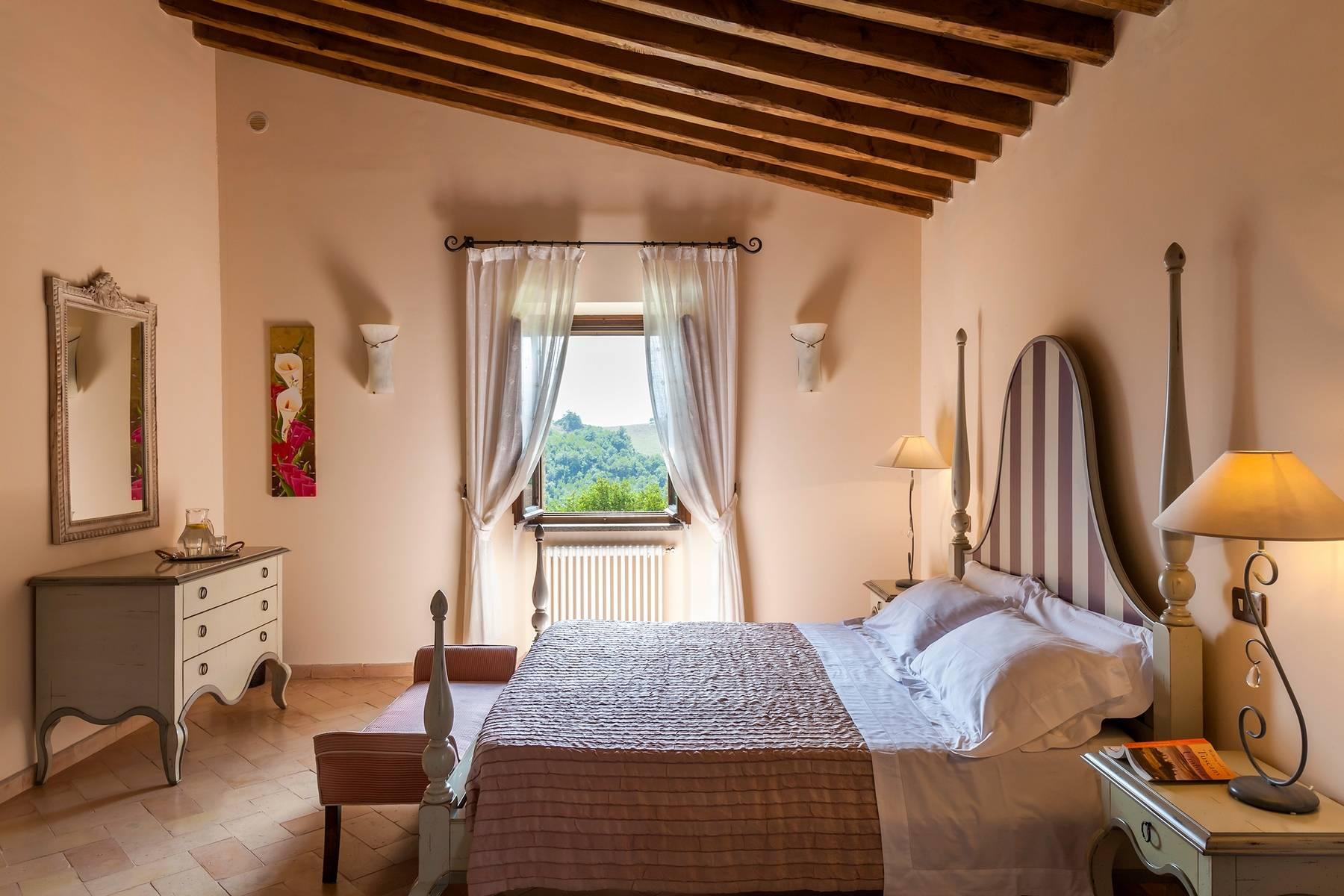 A Gorgeous estate nestled between Tuscany, Umbria, and Lazio - 22