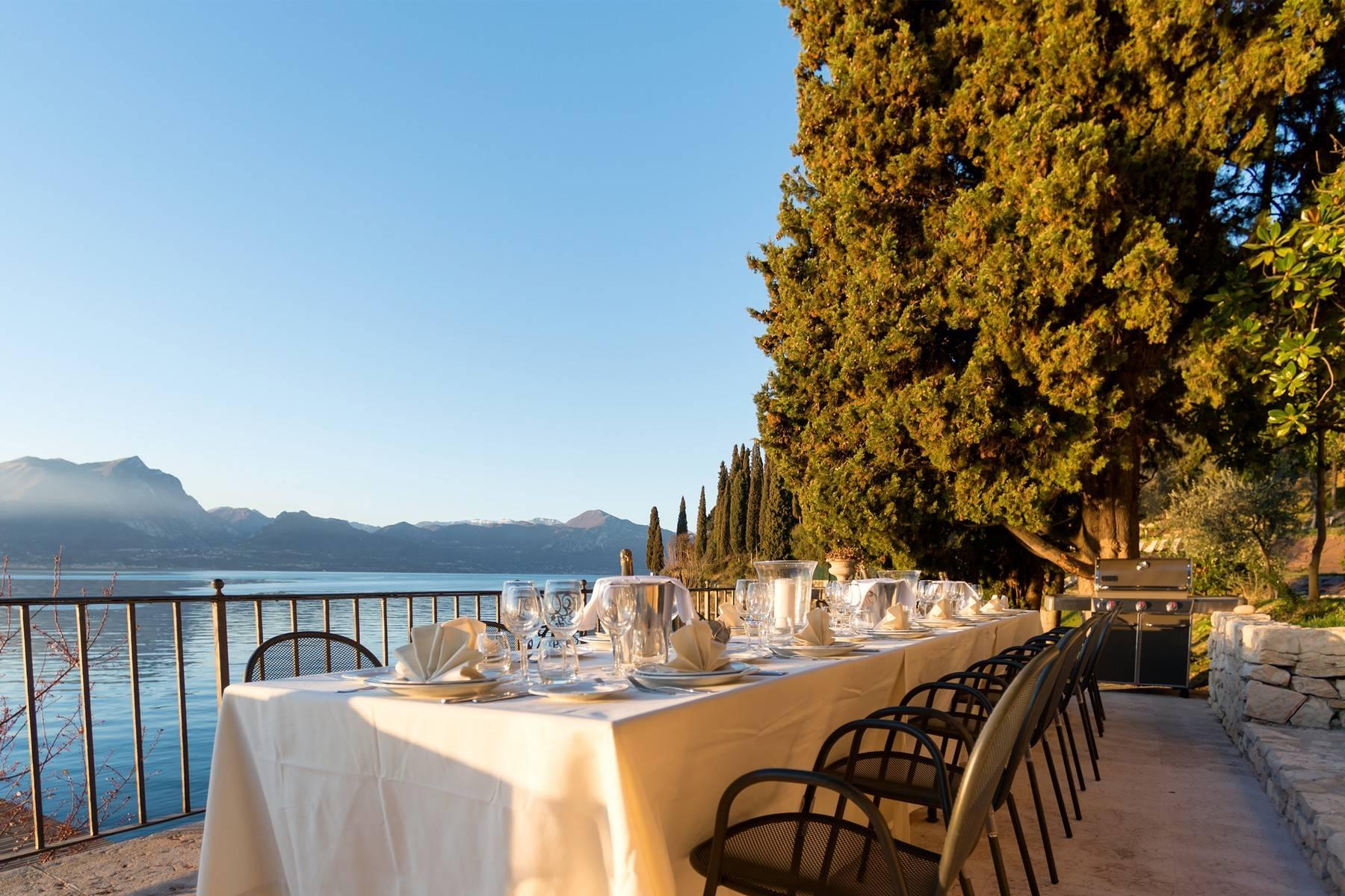 Goditi l'atmosfera magica di questa deliziosa villa sul Lago di Garda - 25